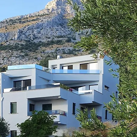 Marina Omiš