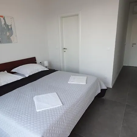 Apartment Marina Omis